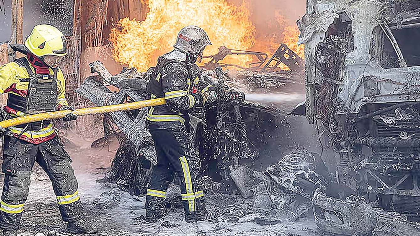 Ukraine hits Moscow refinery in major attack